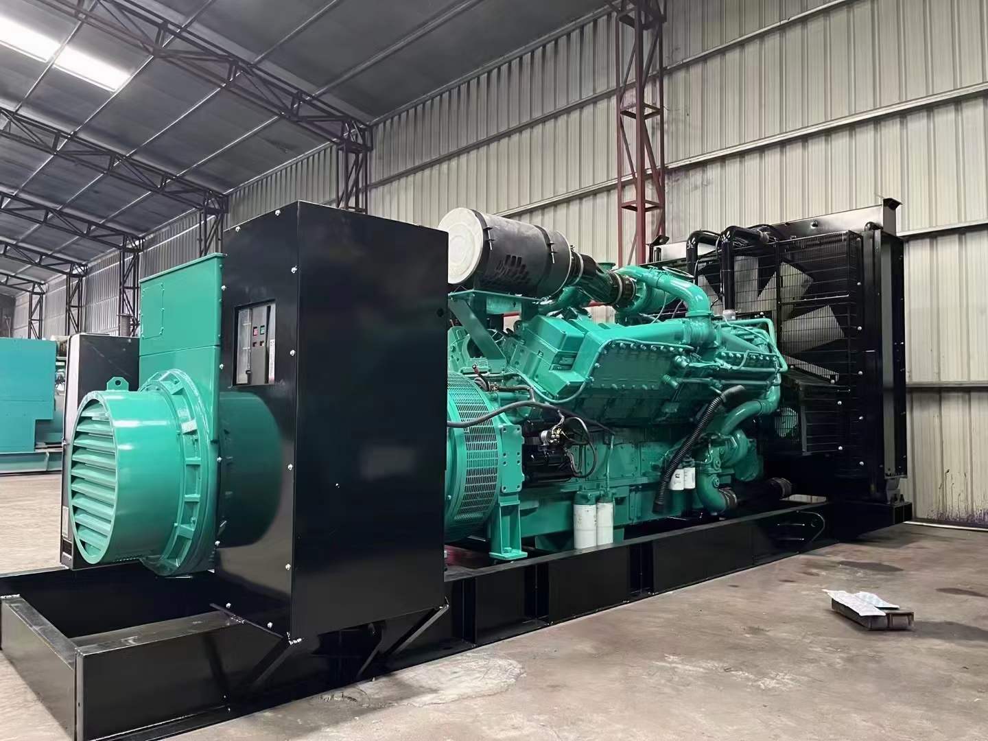 五寨如何降低 800kW 柴油发电机输出电流的波动？