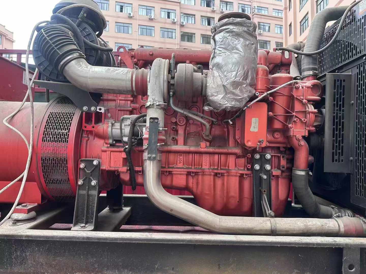五寨如何选择适合 600kW 柴油发电机组的过载保护器？