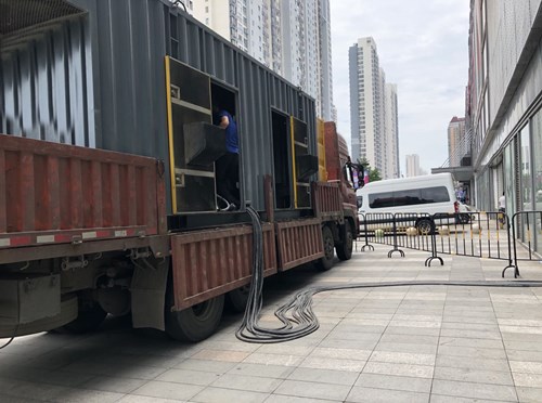 五寨柴油发电机空气滤清器在不同季节的更换周期是否有差异？